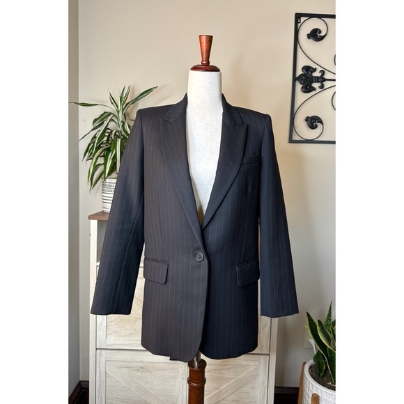 Nili Lotan Diane Pinstripe Blazer Size 0 - Picture 3 of 14